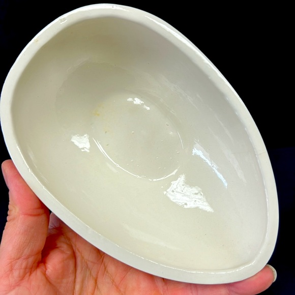 Retro  large signed 1974 HOLLY HOBBIE ceramic Easter egg trinket box - Picture 5 of 6